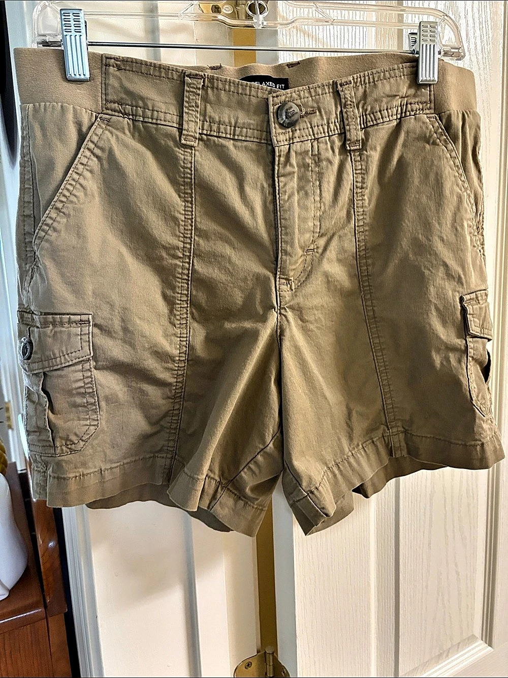 Lee Relaxed Fit Mid Rise Cargo Shorts Brown Medium